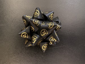 Gustavus Metallic Gift Bow Black